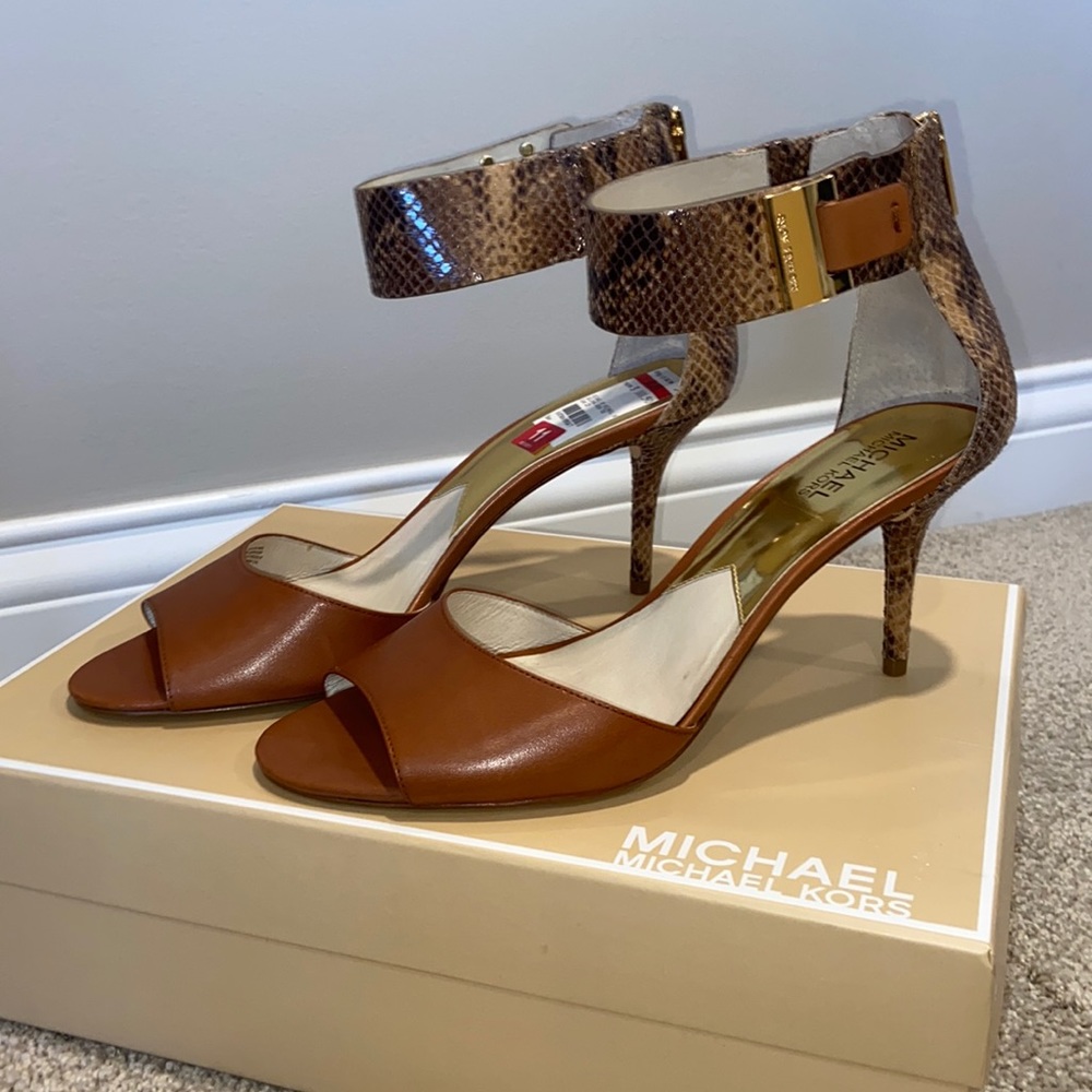 MICHAEL Michael Kors Guiliana Open Toe Pump
